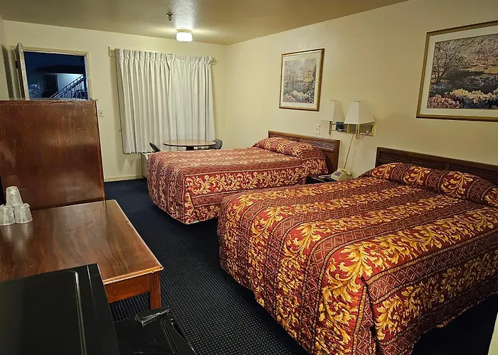 Terrace Inn And Suites